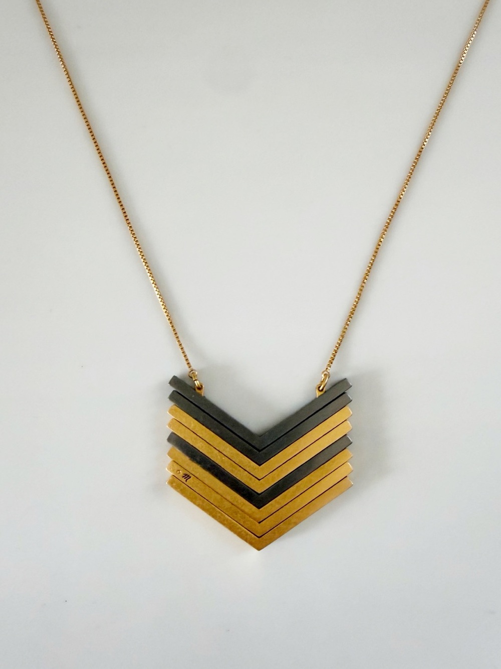 Madewell Gold Tone Chevron Arrowstack Adjustable Pull Chain Necklace